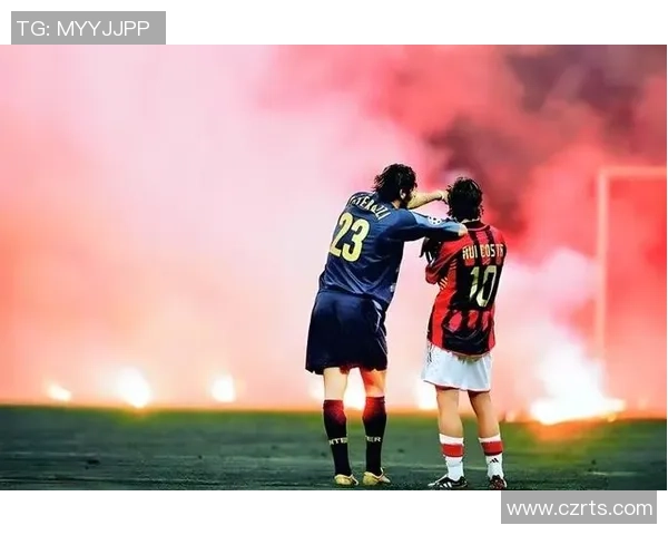 足球明星精彩瞬间高清踢门图片展现球场魅力与激情